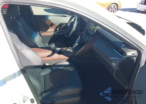 2022 Toyota Venza Xle z USA, uszkodzony, nr VIN JTEAAAAH5NJ116254